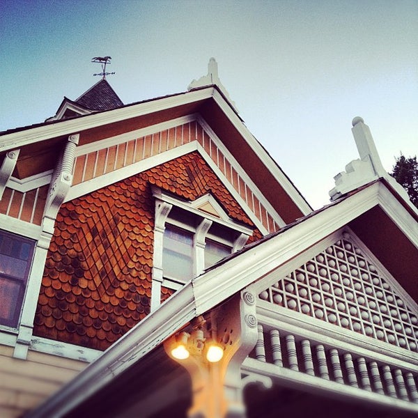 Chadbourne Carriage House Park in Sundale