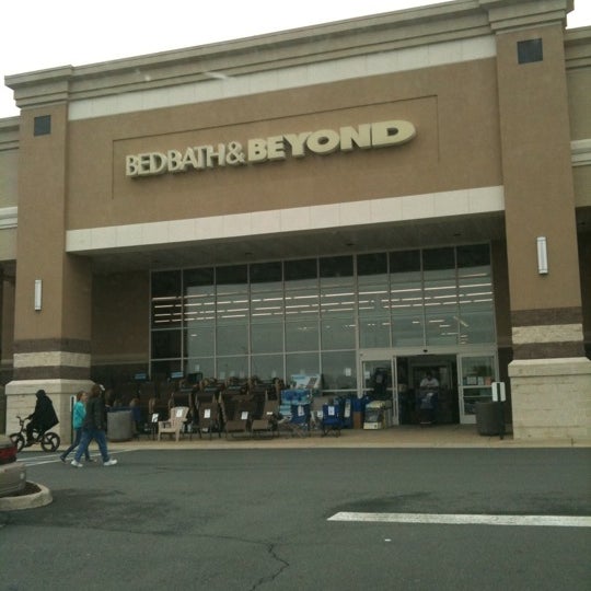 Bed Bath & Beyond Furniture and Home Store in Dulles Town Crossing