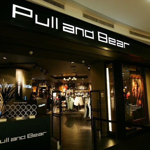 pull and bear mecca mall