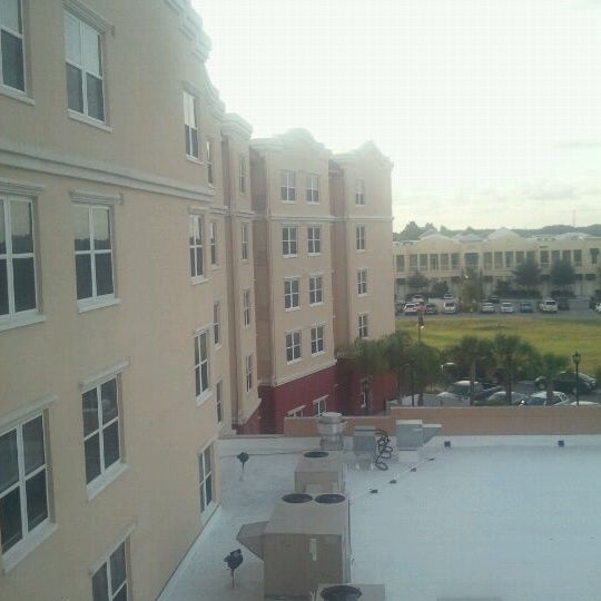 Photo taken at Residence Inn Tampa Suncoast Parkway at NorthPointe Village by Jon Ronald A. on 6/23/2011