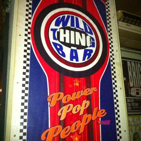 12/17/2011에 FelixLopez님이 Wild Thing Bar에서 찍은 사진