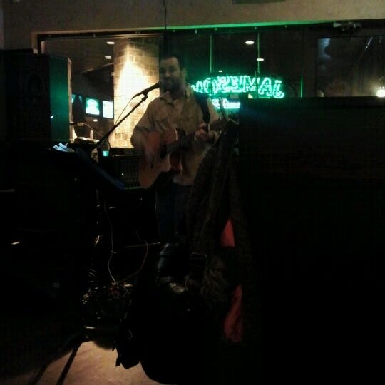 11/11/2011にKieraがDublin&#39;s Irish Pubで撮った写真