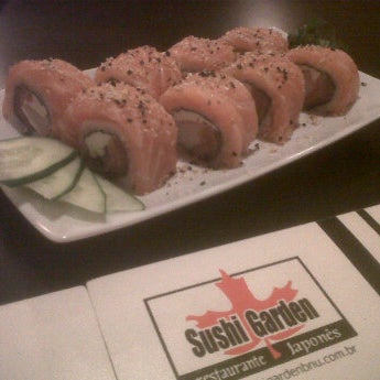 Photo taken at Sushi Garden by Celso B. on 9/4/2011