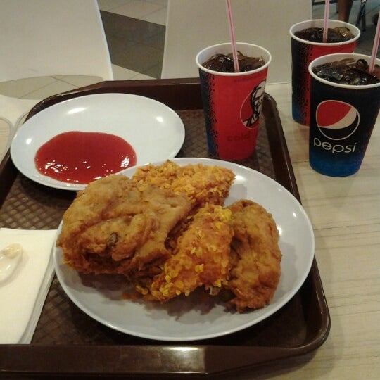 Kfc Fast Food Restaurant In Selayang