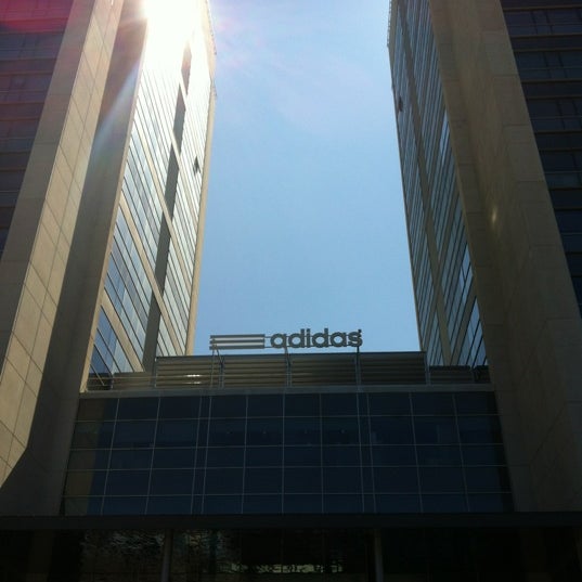 Adidas Iberia HeadOffice ACTUR 31 visitors
