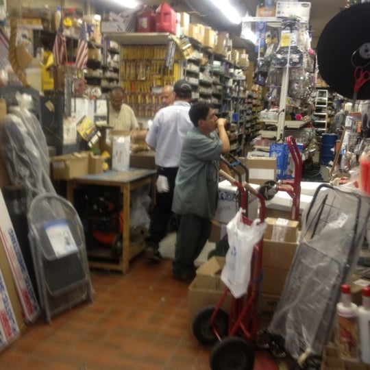 Garden Hardware Hell's Kitchen 701 10th Ave