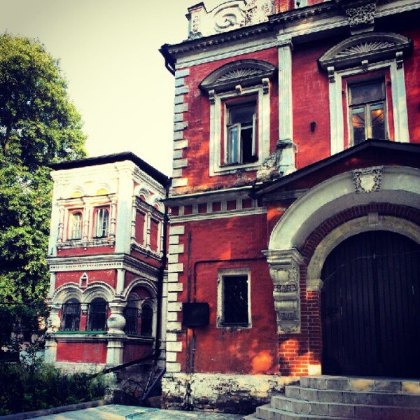 берсеневская набережная 20 палаты аверкия кириллова. нии культуры на берсеневской набережной. палаты аверкия кириллова. палаты аверкия кириллова на берсеневской набережной. институт культурного и природного наследия им.