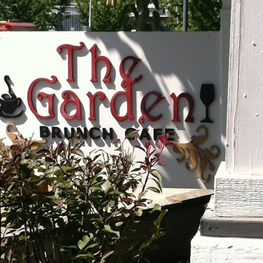 Photo taken at The Garden Brunch Cafe by Allyson P. on 9/9/2012