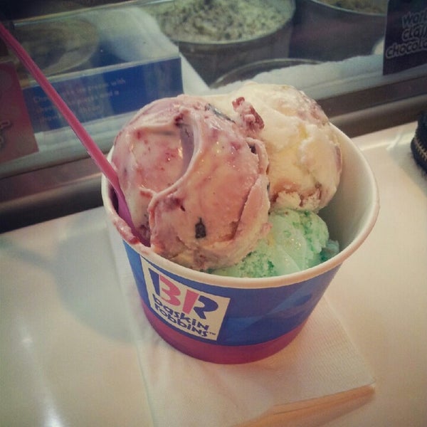 Baskin Robbins Ice Cream Shop In Kebayoran Baru