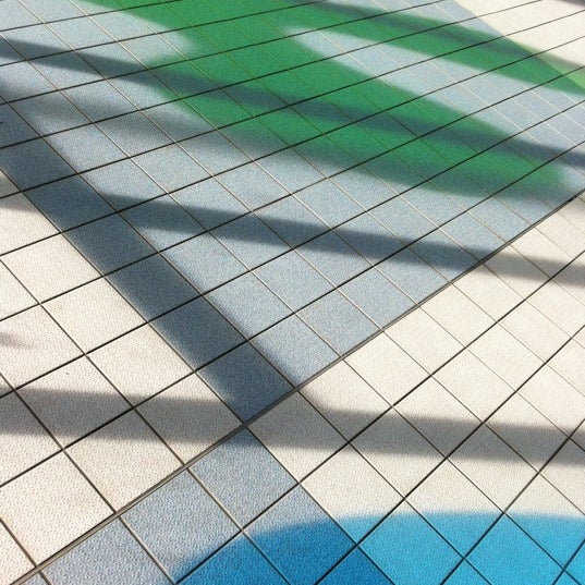Photo taken at Adelaide Aquatic Centre by Adam T. on 4/4/2012