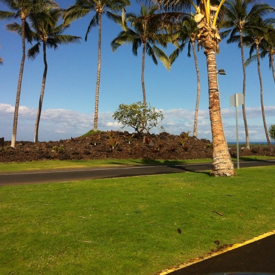 Photo taken at Mauna Lani Resort • Kalāhuipua‘a by Karen F. on 4/23/2012