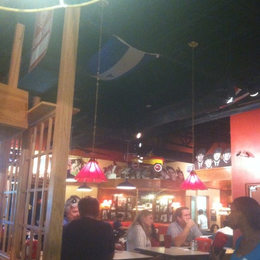 Photo taken at Fuddruckers by Val L. on 3/11/2012