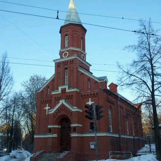 Das Foto wurde bei Евангелическо-лютеранская церковь Св. Марии von Aleksandr am 3/25/2012 aufgenommen
