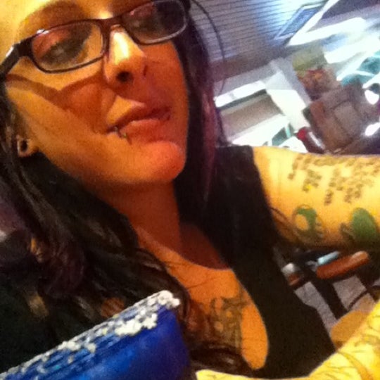 Photo taken at Chili&#39;s Grill &amp; Bar by Lindsay K. on 3/31/2012