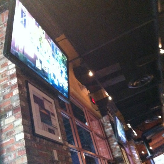 Photo taken at BJ&#39;s Restaurant &amp; Brewhouse by Kieran H. on 8/17/2012