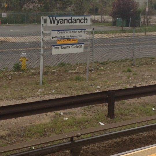 LIRR Wyandanch Station 27 tips