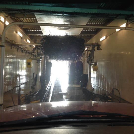 Photos at Tahoma Car Wash 4 tips