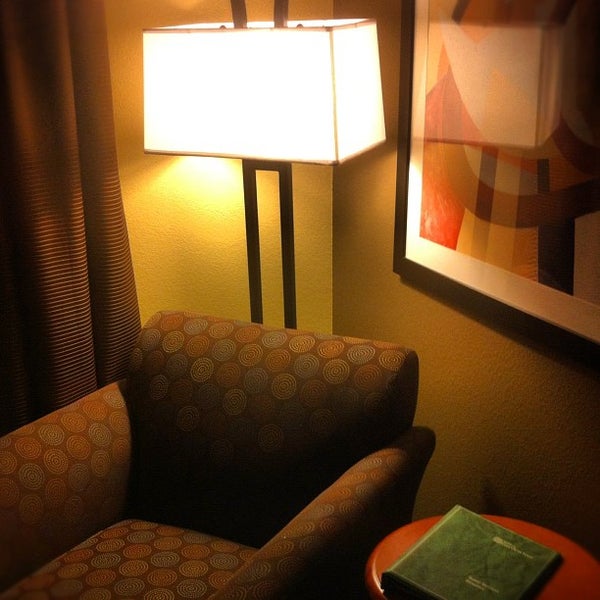 Photo taken at Hilton Garden Inn by Shane W. on 8/6/2012