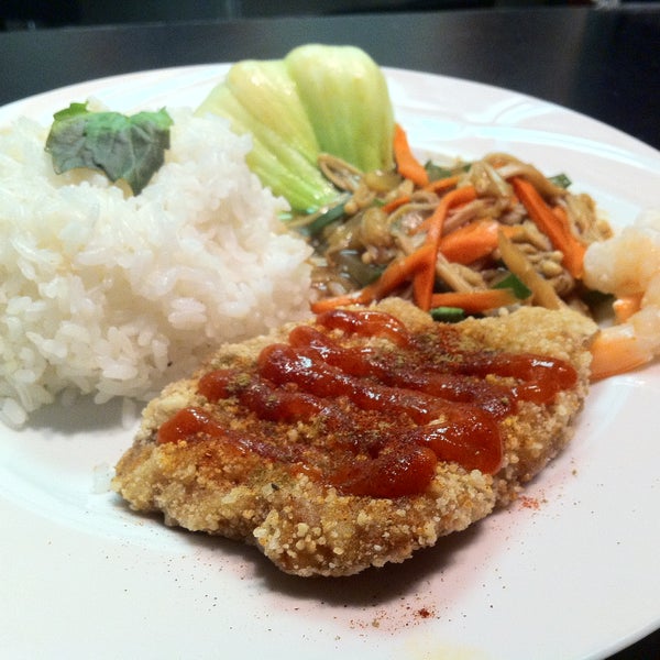 Chicken Steak Rice Plate Combo