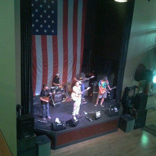 6/13/2012 tarihinde Randy B.ziyaretçi tarafından Easyriders Saloon'de çekilen fotoğraf
