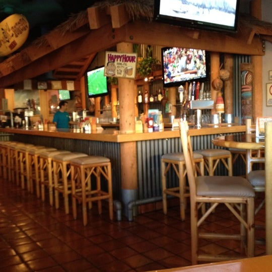 8/4/2012 tarihinde Frank L.ziyaretçi tarafından Islands Restaurant'de çekilen fotoğraf