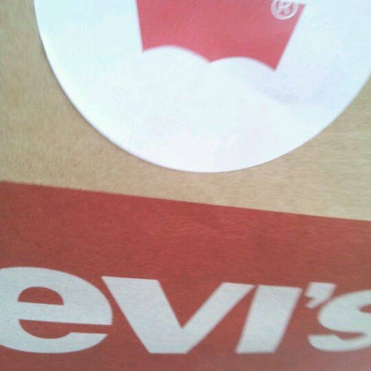 levis unicenter