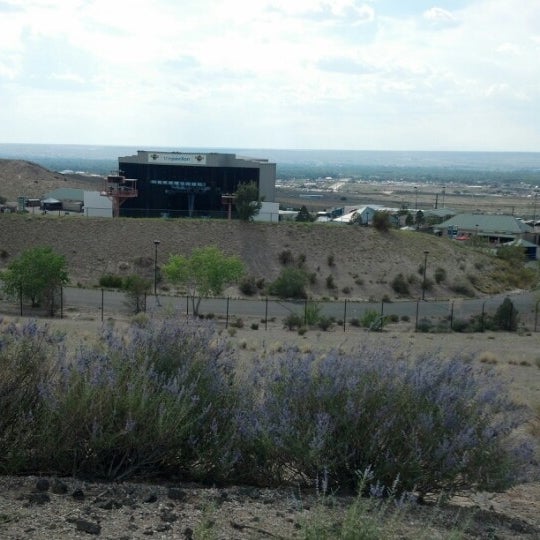 Foto tirada no(a) Hard Rock Casino Albuquerque Presents The Pavilion por Nadia M. em 8/12/2012