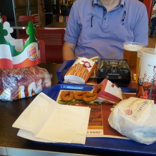 Снимок сделан в Burger King пользователем Sandro M. 7/10/2012