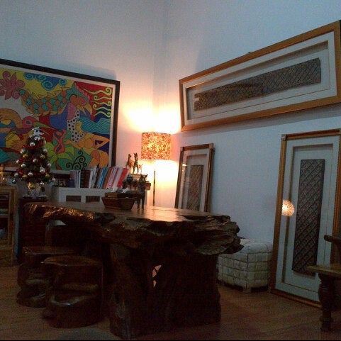 รูปภาพถ่ายที่ Kaliuda Gallery โดย bagus a. เมื่อ 12/15/2012
