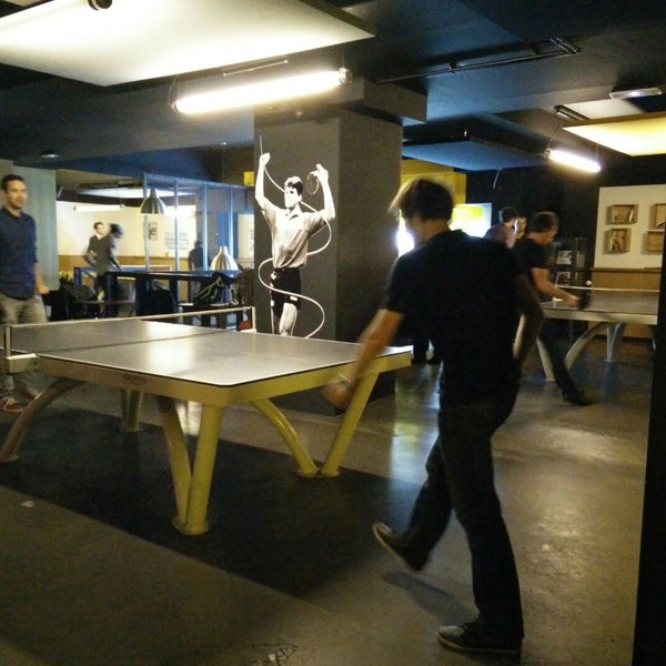 Foto tomada en Gossima Ping Pong Bar  por Vincent M. el 10/28/2014
