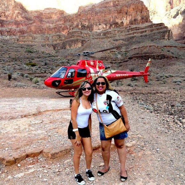 Photo taken at 5 Star Grand Canyon Helicopter Tours by Vanessa (. on 8/21/2014