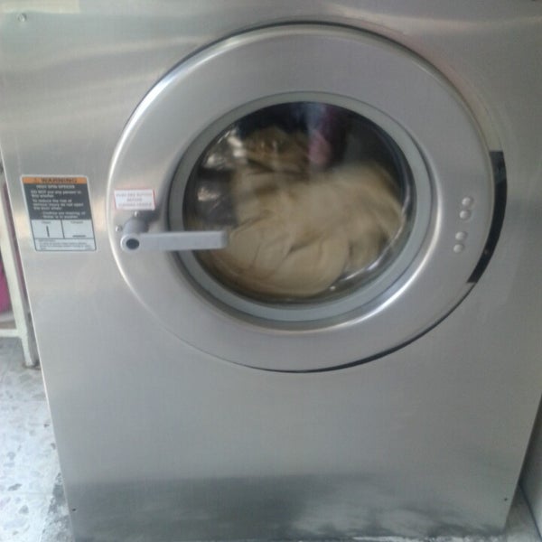 Гель королева яблонь для стирки 5л. Биоразлагаемый гипоаллергенный гель для стирки melomama белая камелия 0+. Оснащение прачечной самообслуживания. Ульяновск прачечная самообслуживания speed queen. Гель королева яблонь для стирки 5л жасмин и пион.