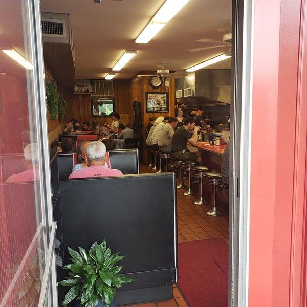 Knotty Pine Restaurant Diner in Auburndale