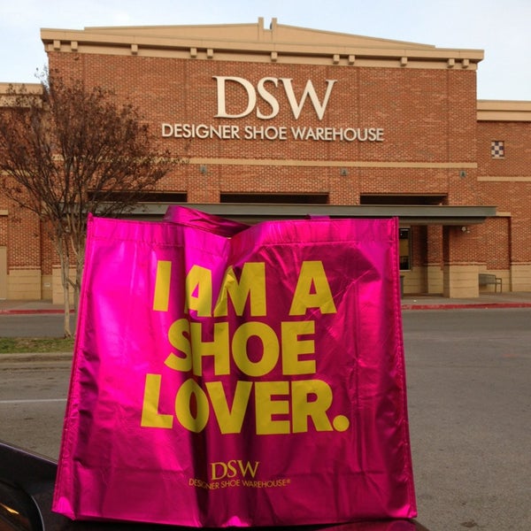DSW Designer Shoe Warehouse - 2 tips 
