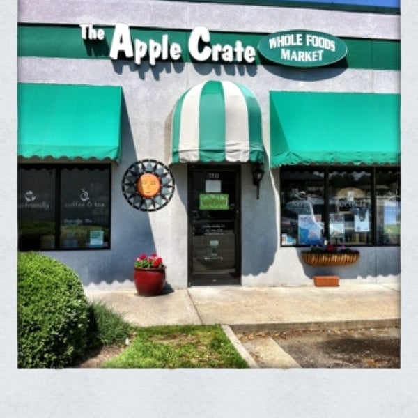 Apple Crate Natural Market Raeford Grocery Store in Fayetteville