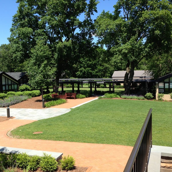 ривер руж. школа река. школа у реки. шк\рек. школа река.