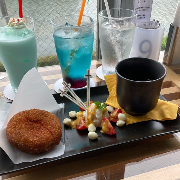 Photos At ユーフォーテーブル カフェ Tokushima 徳島市 徳島県