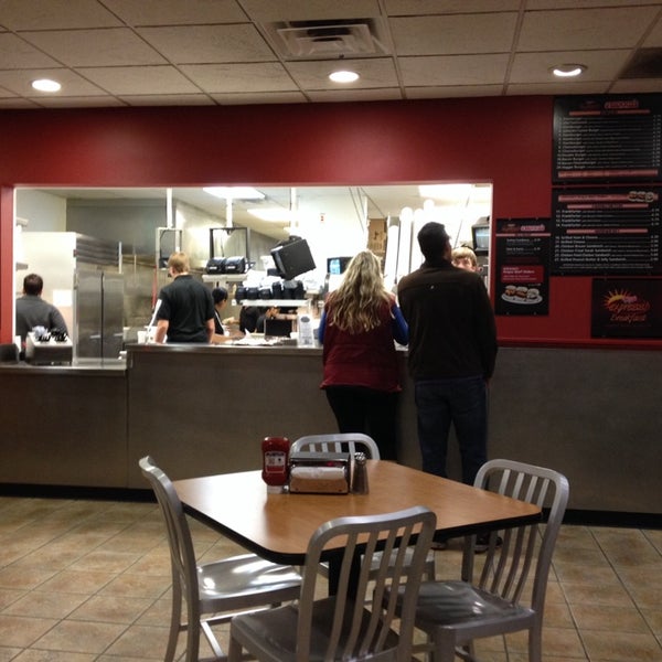 Johnnie's Charcoal Broiler Express Northwest Oklahoma City 13900 N