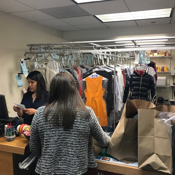 Photos At Kim S Dry Cleaning Shoe Repair The Loop 21 Visitors