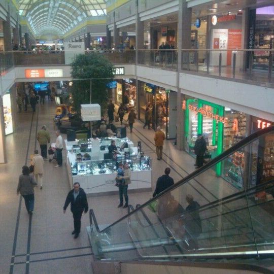 Das Foto wurde bei Elbe Einkaufszentrum (EEZ) von Celta M. am 10/12/2012 aufgenommen