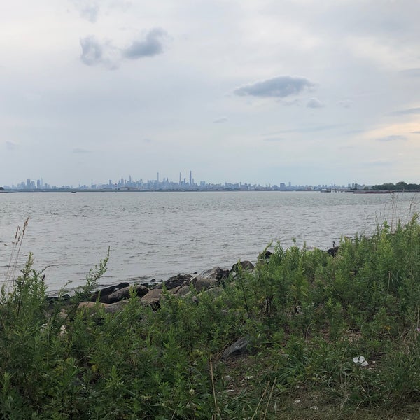 Clason Point Park Harding Park 5 tips from 169 visitors