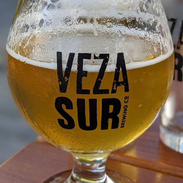 Photo taken at Veza Sur Brewing Co. by Ignas K. on 3/16/2021