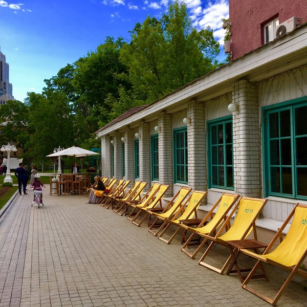 6/4/2017 tarihinde Yula Y.ziyaretçi tarafından Hermitage Garden'de çekilen fotoğraf