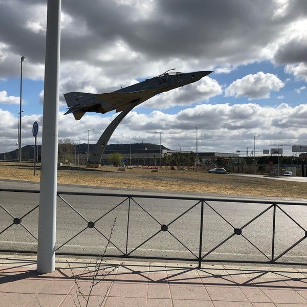 Base Aérea de Torrejón de Ardoz (TOJ) Aeropuerto Militar Aeropuerto Base Aérea de Torrejón de Ardoz (TOJ) Aeropuerto Militar Aeropuerto