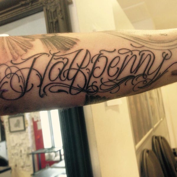 10/26/2015にAsa B.がRedINC Tattoo &amp; Body Piercingで撮った写真