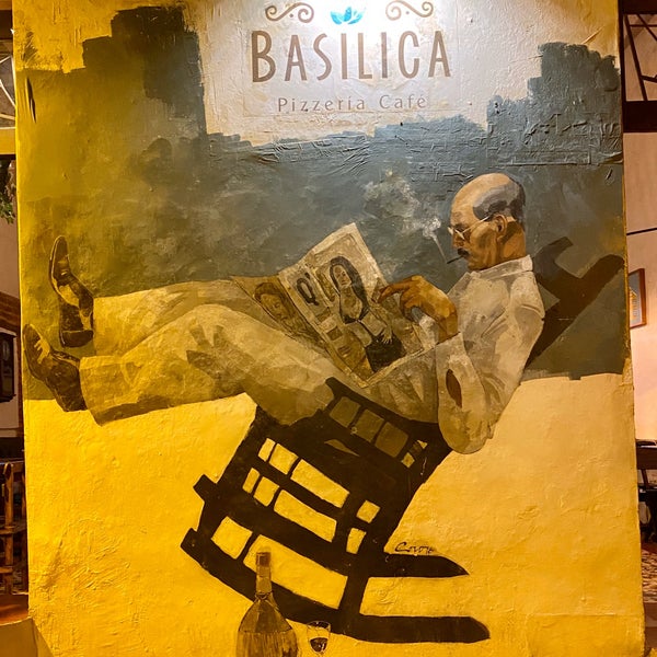 รูปภาพถ่ายที่ Basilica Pizzería Café โดย Dano เมื่อ 12/10/2019
