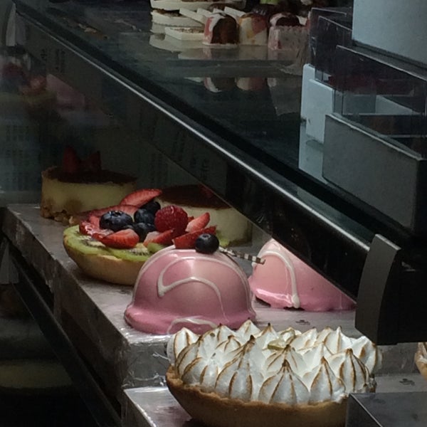 Photo taken at Boulangerie 41 by Manuel H. on 1/2/2016