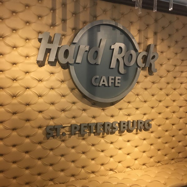 Photo taken at Hard Rock Cafe by Анна П. on 7/9/2021