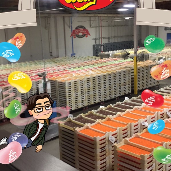 Photo taken at Jelly Belly Factory by Larry G. on 12/29/2017