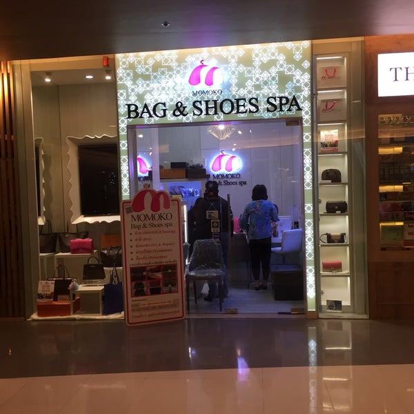 momoko bags and shoes spa - สีลม - Silom Complex